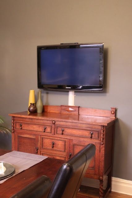 Sideboard Aboard: Declutter in the Dining Room