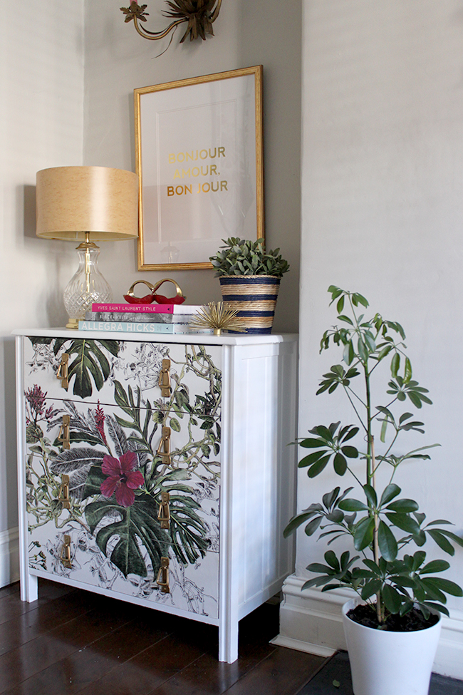 Want to find out how to jazz up boring pieces of furniture? Check out my cheap and easy DIY wallpapered chest of drawers. 