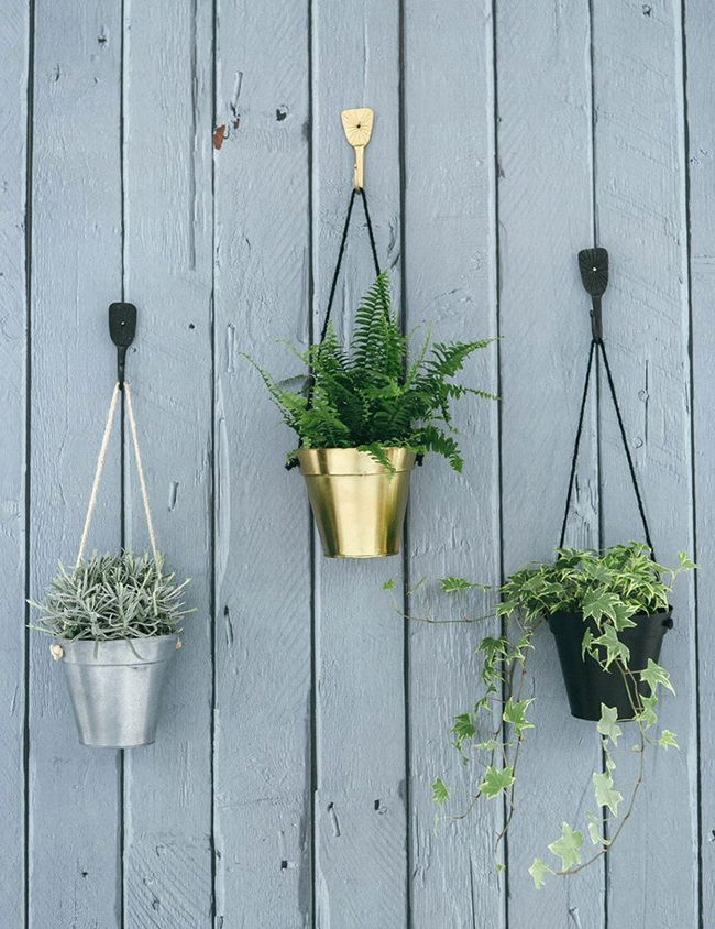 rose and grey hanging pots