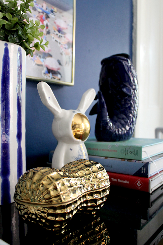 Swoon Worthy - dining room console styling