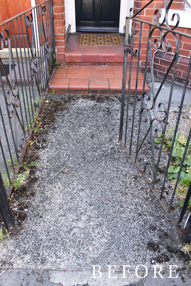 Swoon Worthy front patio before 2