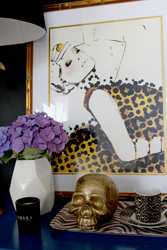 Find out how to Style a Bedside Table following a Glamorous Vixen theme