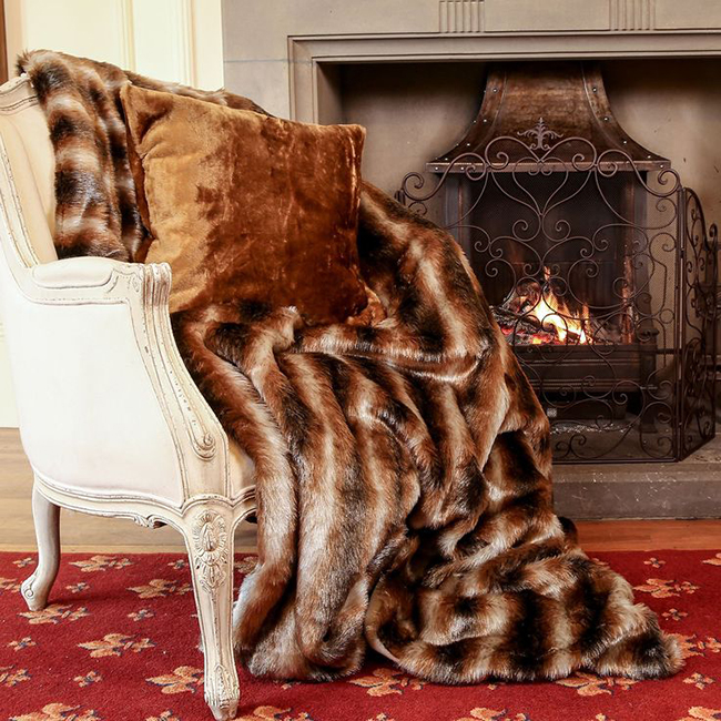 faux fur throw