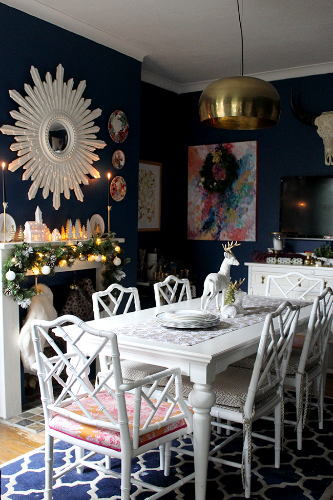 Swoon Worthy - Christmas Dining Room - see more at www.swoonworthy.org