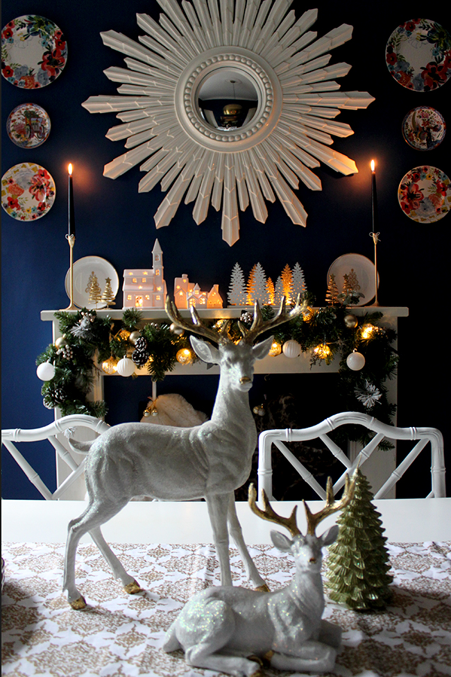 Swoon Worthy - Christmas Dining Room Table and Mantle - see more at www.swoonworthy.org