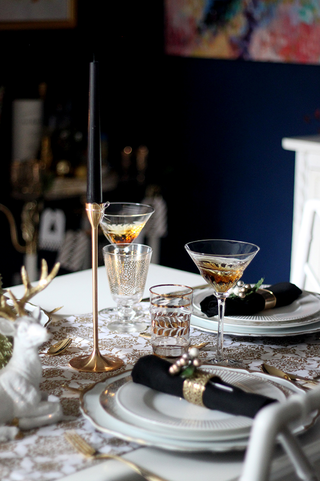 Swoon Worthy - Gold, black and white Christmas Dining Table setting - see more at www.swoonworthy.org