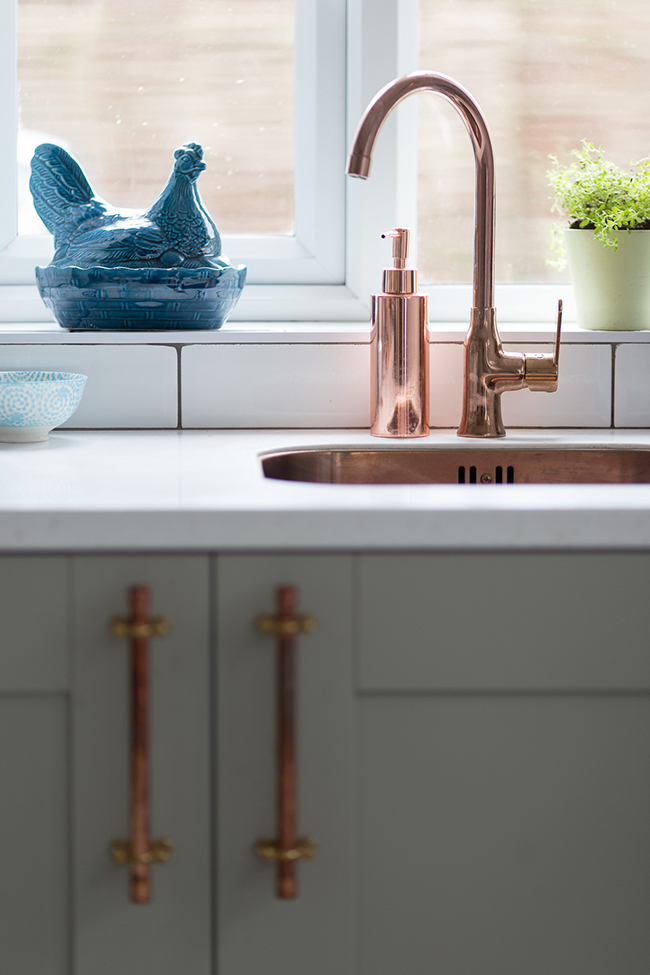 In the market to update your kitchen taps and looking for something a little bit different? Check out the best source for copper taps in the UK!