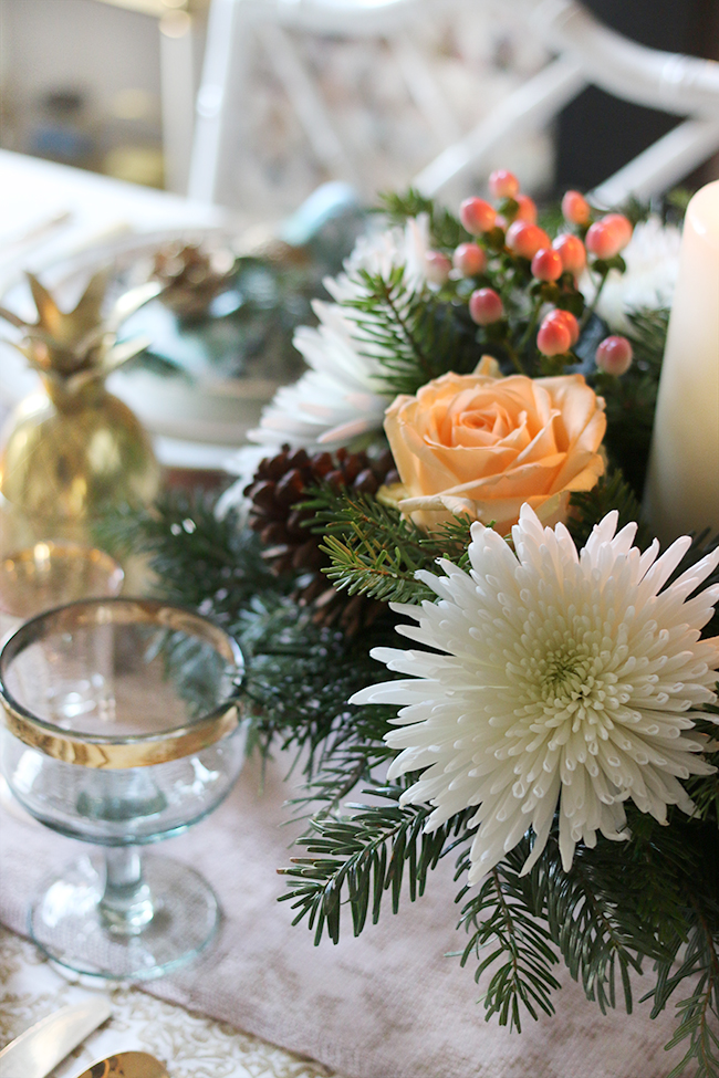 How to Create a Christmas Table Centrepiece DIY