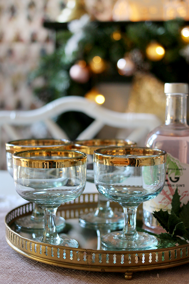 swoon-worthy-christmas-dining-room-blush-pink-gold-black-7