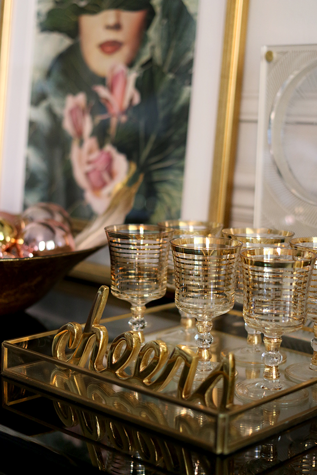 swoon-worthy-christmas-dining-room-blush-pink-gold-black-8