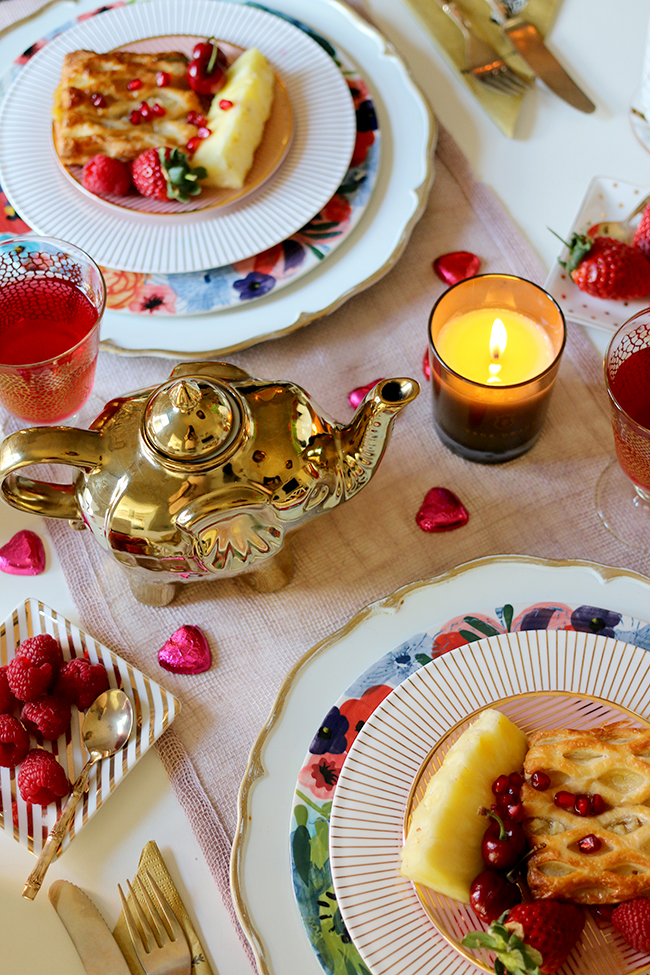 Want to treat your other half to something special? Here's how to create a romantic Valentine's Day table setting for two.