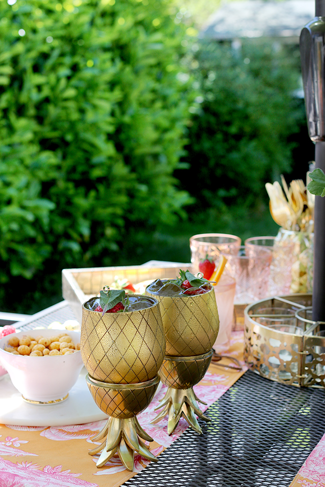 gold pineapple cocktail tumblers