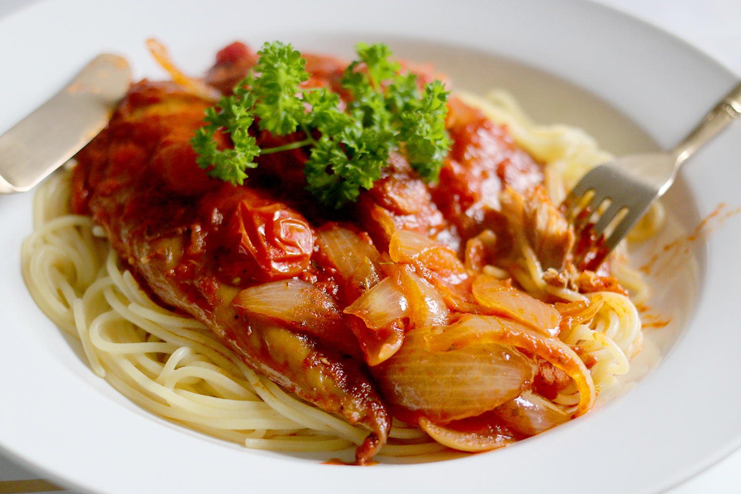 Dig in and give my delcious gluten-free smoked mackerel and chorizo pasta a go!