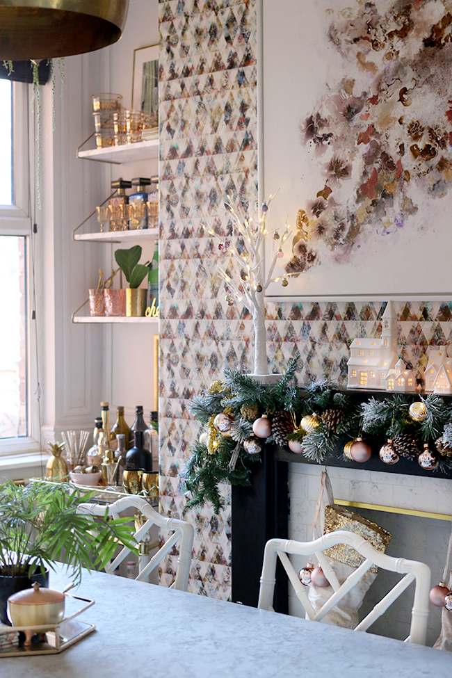 Christmas dining room in pink and gold