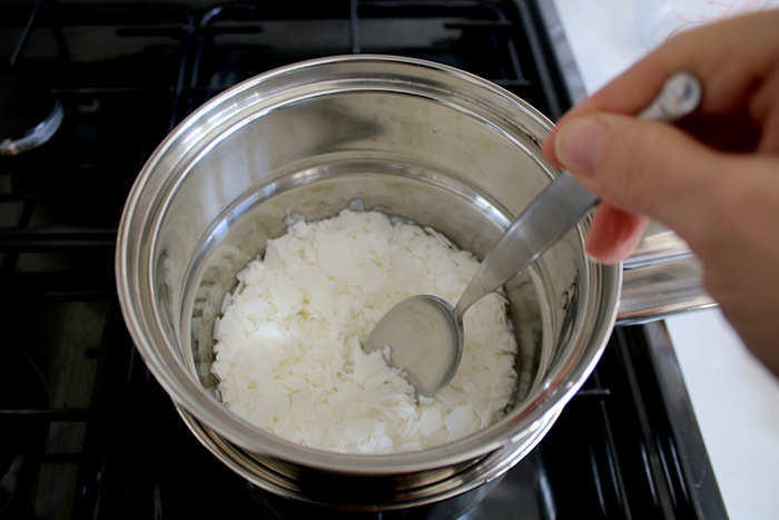 DIY Wood Wick Soy Wax Candles Step 3a